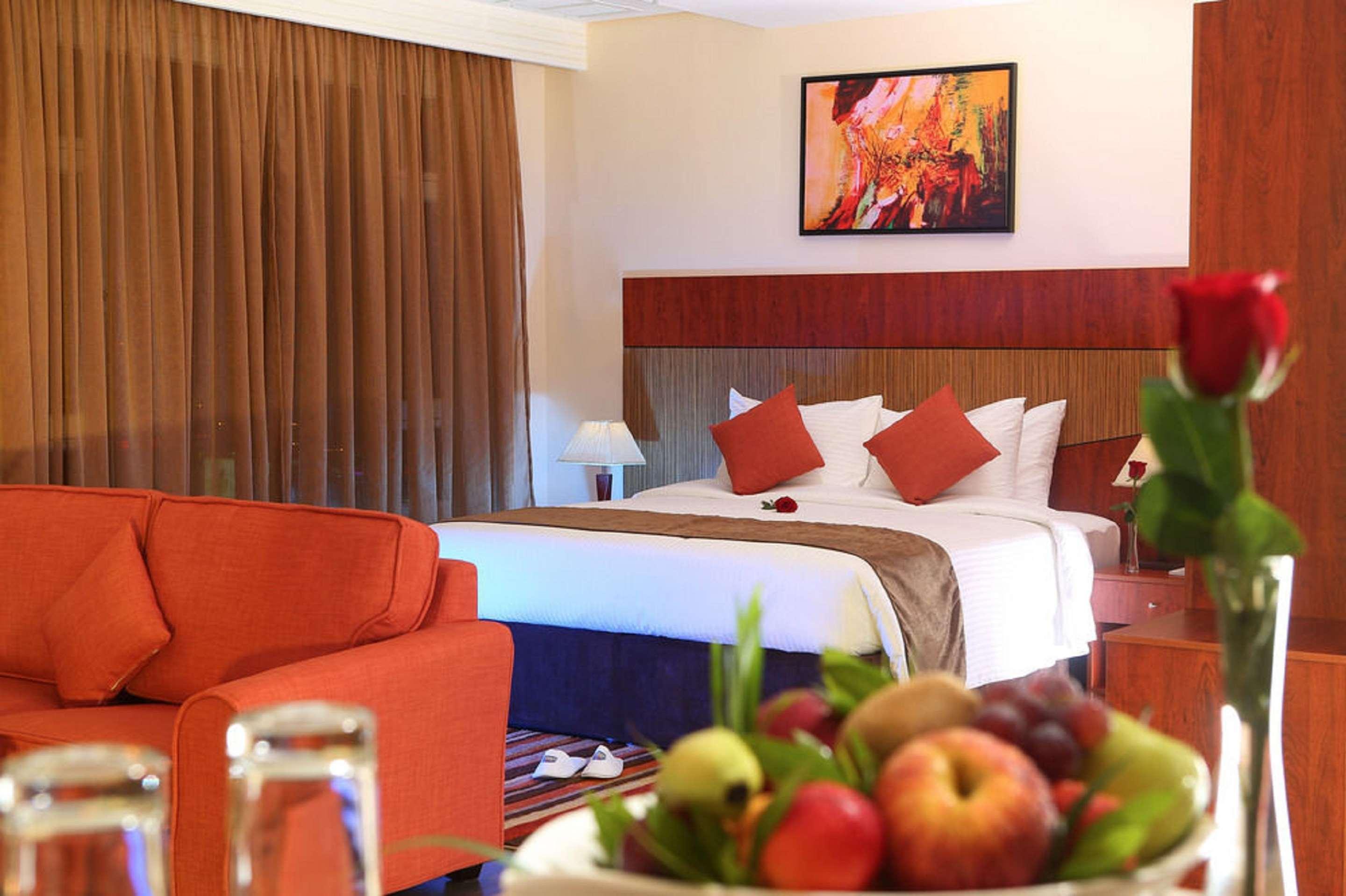 Best Western Plus Salmiya Kuwait City Bagian luar foto