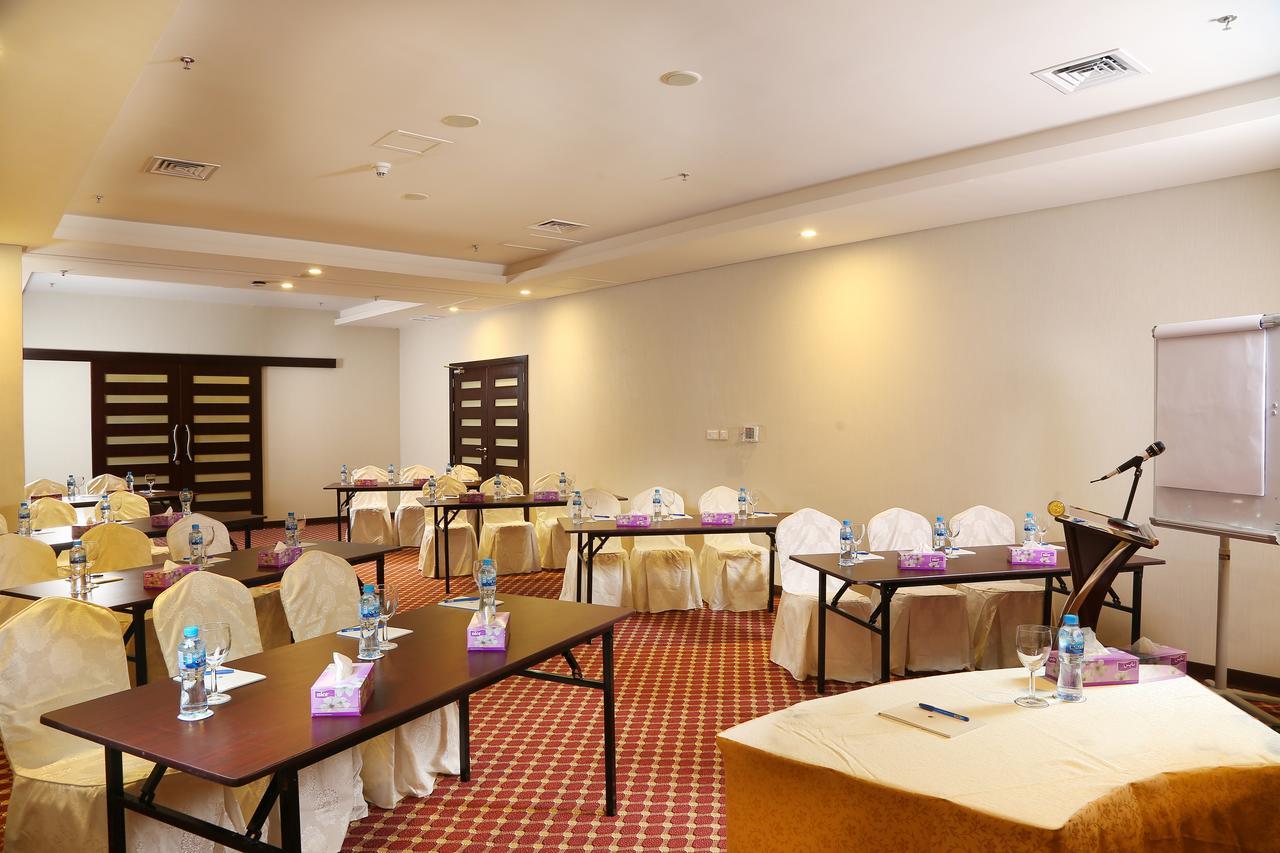 Best Western Plus Salmiya Kuwait City Bagian luar foto