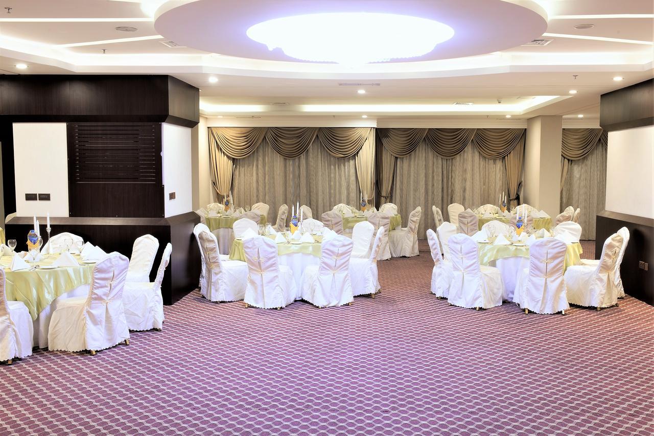 Best Western Plus Salmiya Kuwait City Bagian luar foto