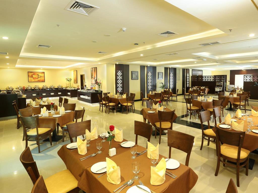 Best Western Plus Salmiya Kuwait City Bagian luar foto