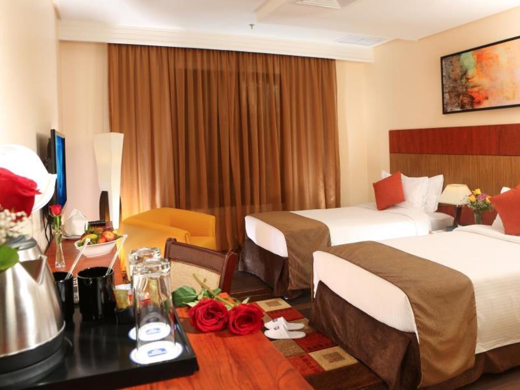 Best Western Plus Salmiya Kuwait City Bagian luar foto