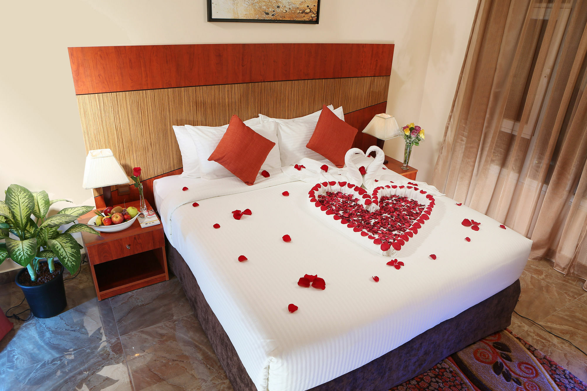 Best Western Plus Salmiya Kuwait City Bagian luar foto